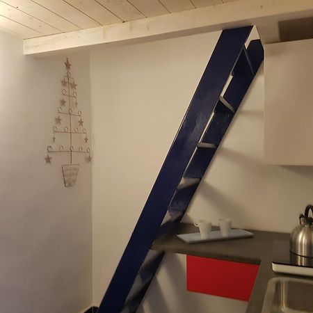 Flat Tribunali Napoli Bagian luar foto