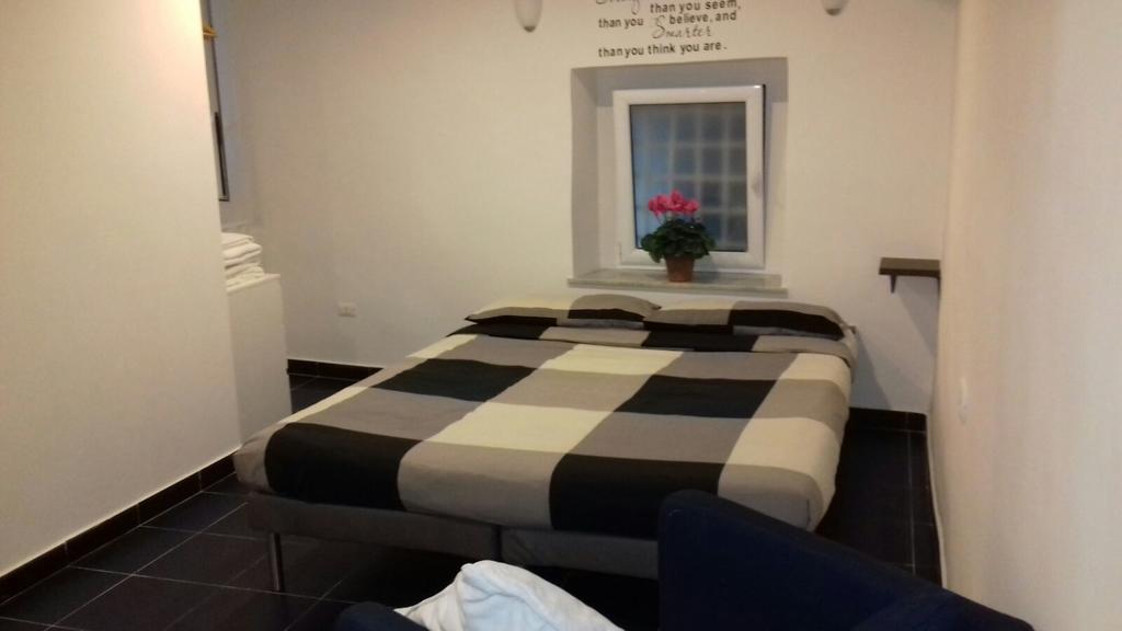 Flat Tribunali Napoli Bagian luar foto