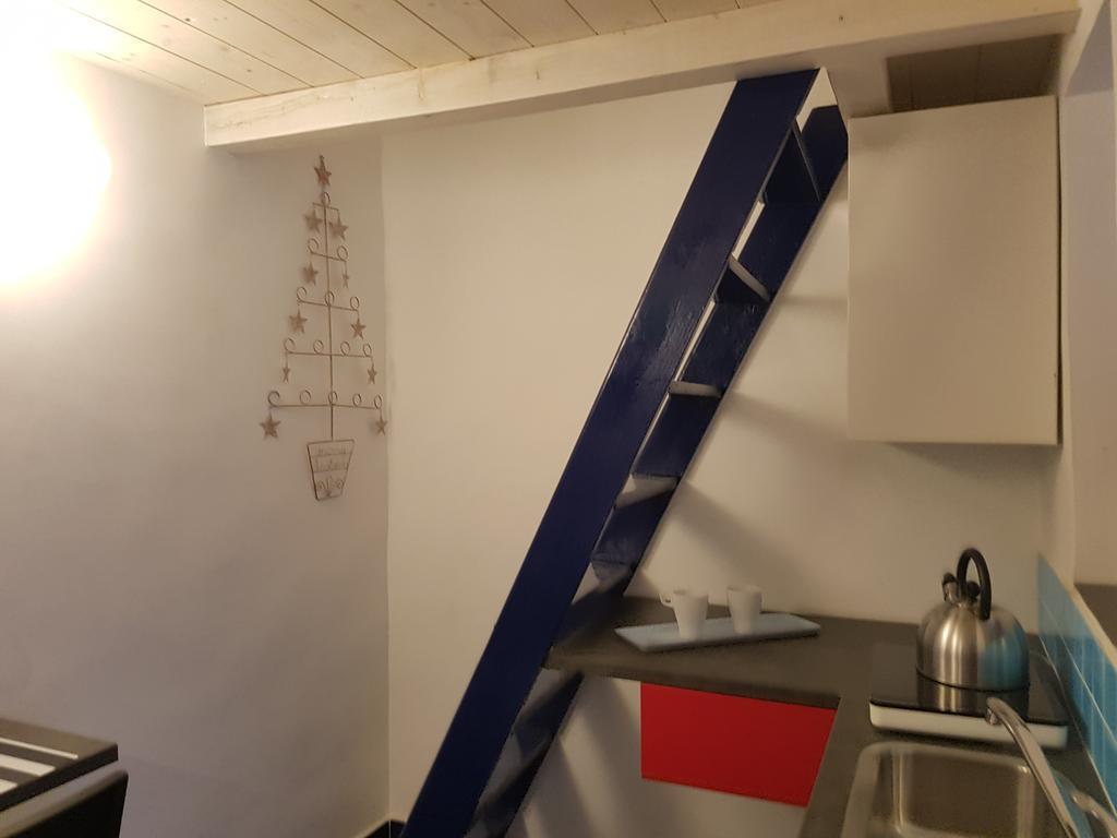 Flat Tribunali Napoli Bagian luar foto
